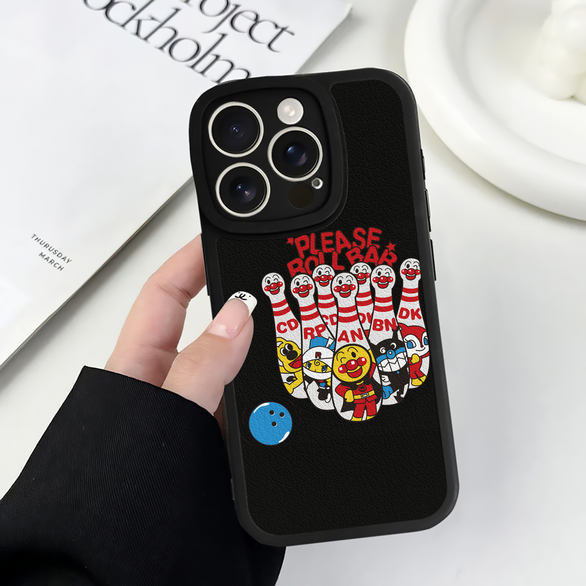（画像用） アンパンマン Anpanman 【iPhone 16シリーズ対応】シリコンスマホケース（レザー調） 材質：シリコン